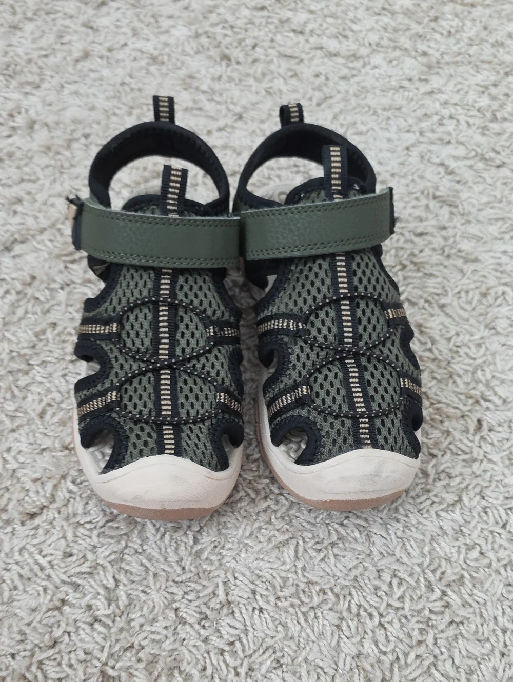 wonder nation Olive Green and Black Kids Active Sandals